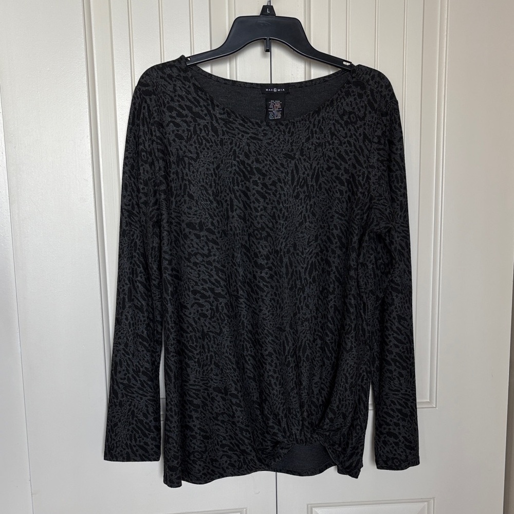 Max & Mia Gray‎ and Black Animal Print Long Sleeve Women's Top Size L